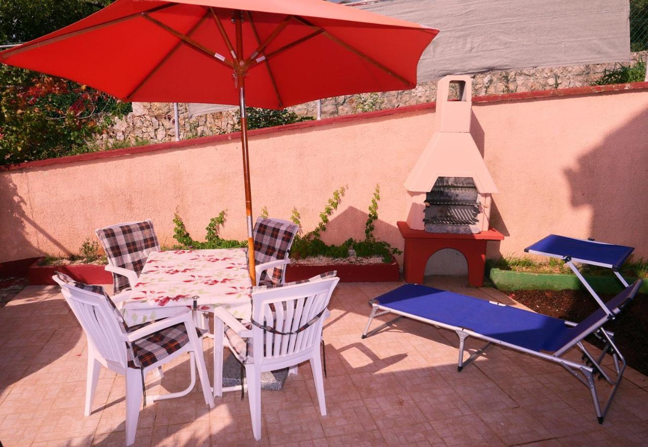 Apartman Nelamore - Krk Town, 300 Meters To The Beach Εξωτερικό φωτογραφία