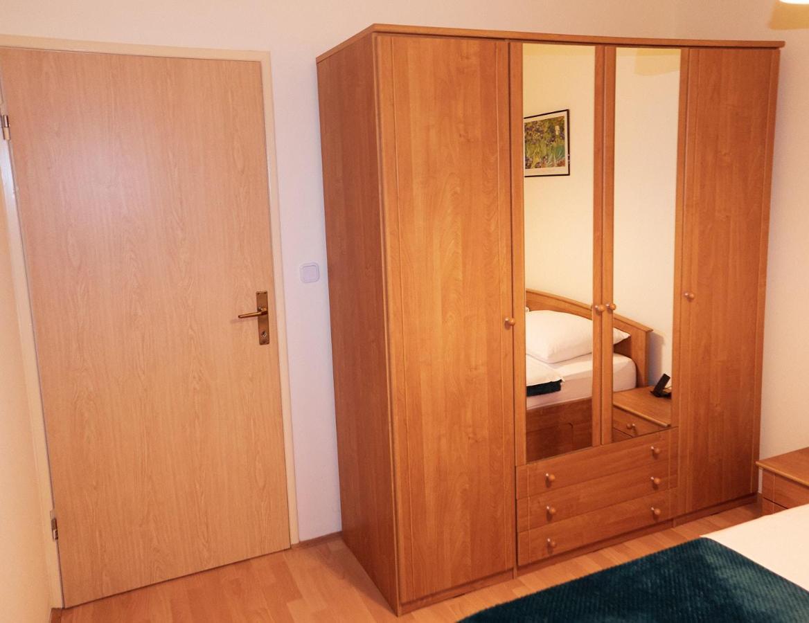 Apartman Nelamore - Krk Town, 300 Meters To The Beach Εξωτερικό φωτογραφία