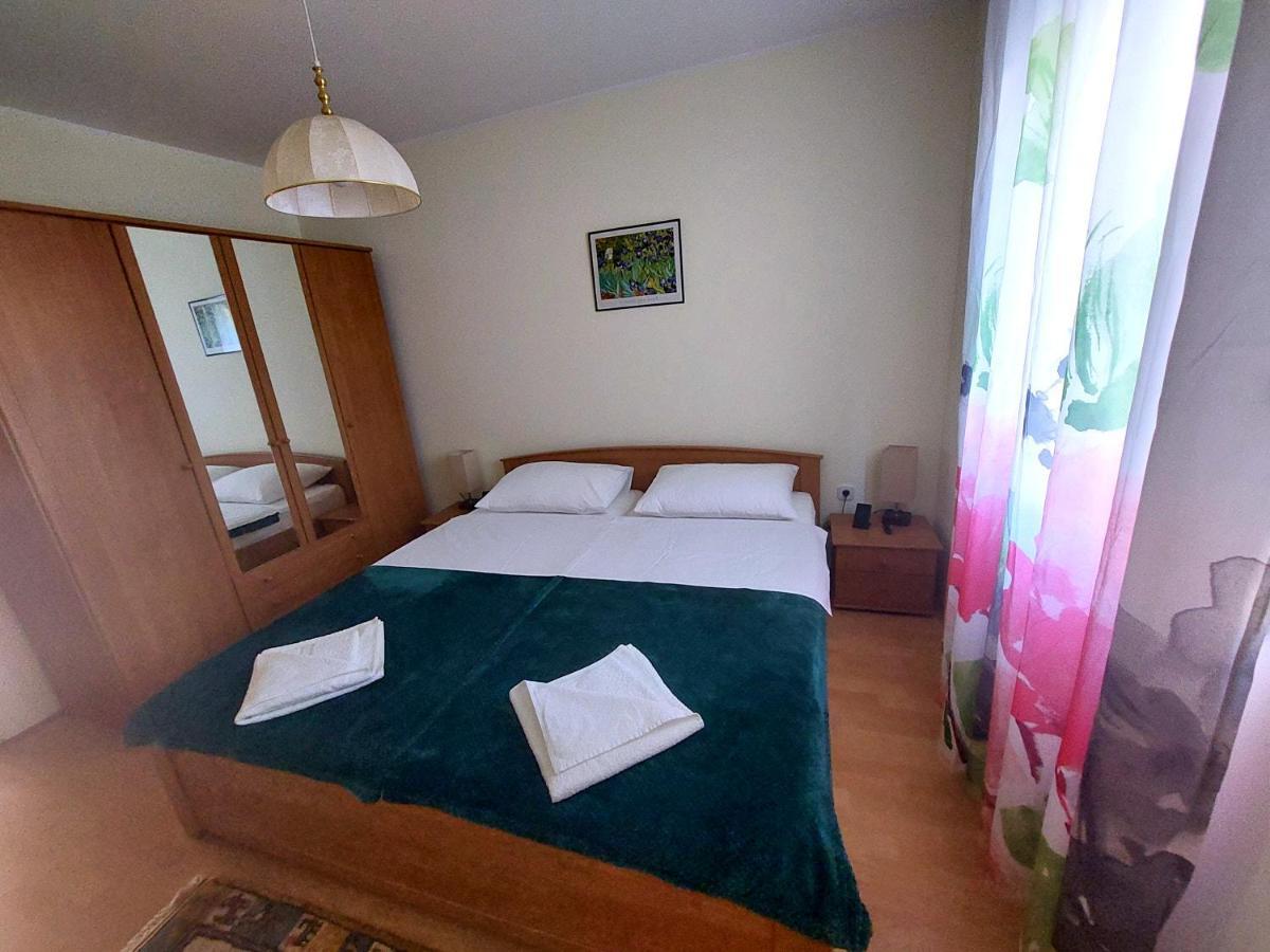 Apartman Nelamore - Krk Town, 300 Meters To The Beach Εξωτερικό φωτογραφία