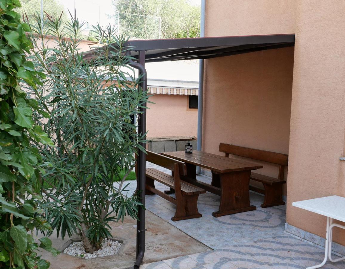 Apartman Nelamore - Krk Town, 300 Meters To The Beach Εξωτερικό φωτογραφία